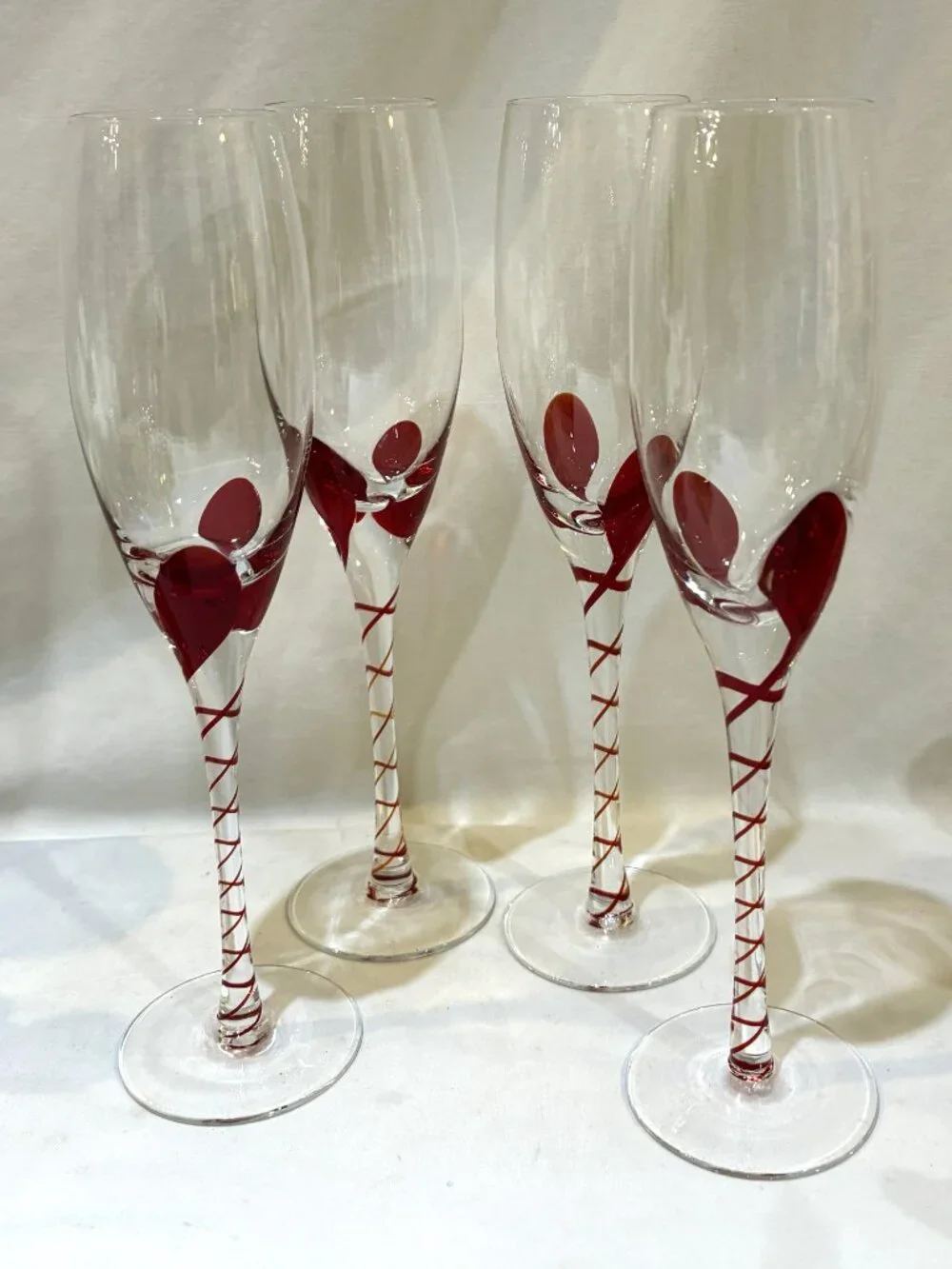 Set Of 4 Pier 1 One Red Swirled Stem Tear Drop Champagne Flute Wine Glass